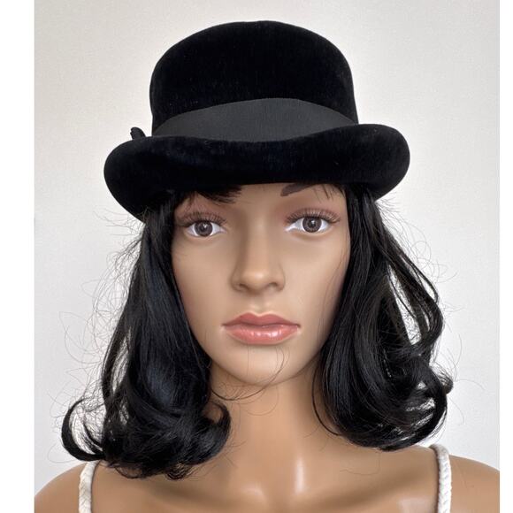 Vintage 50's French Black Velvet Cocktail Hat with Ribbon band retro veil style - Picture 2 of 16
